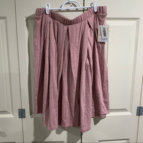 LuLaRoe Dresses & Skirts - NWT Dusty Rose LuLaRoe Madison Size 2XL